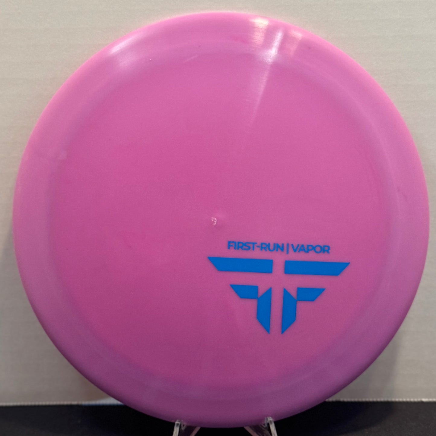 First Class Vapor (First Run)
